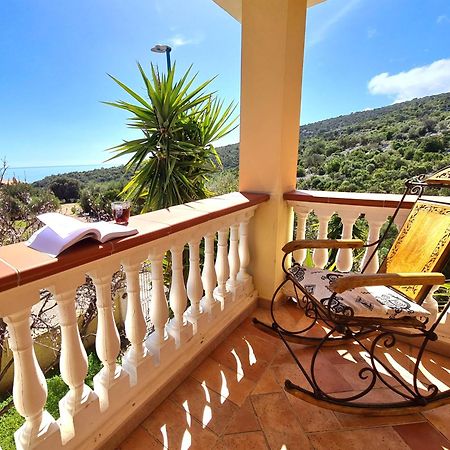 Vista Mare E Montagna Apartment Cala Gonone Exterior foto